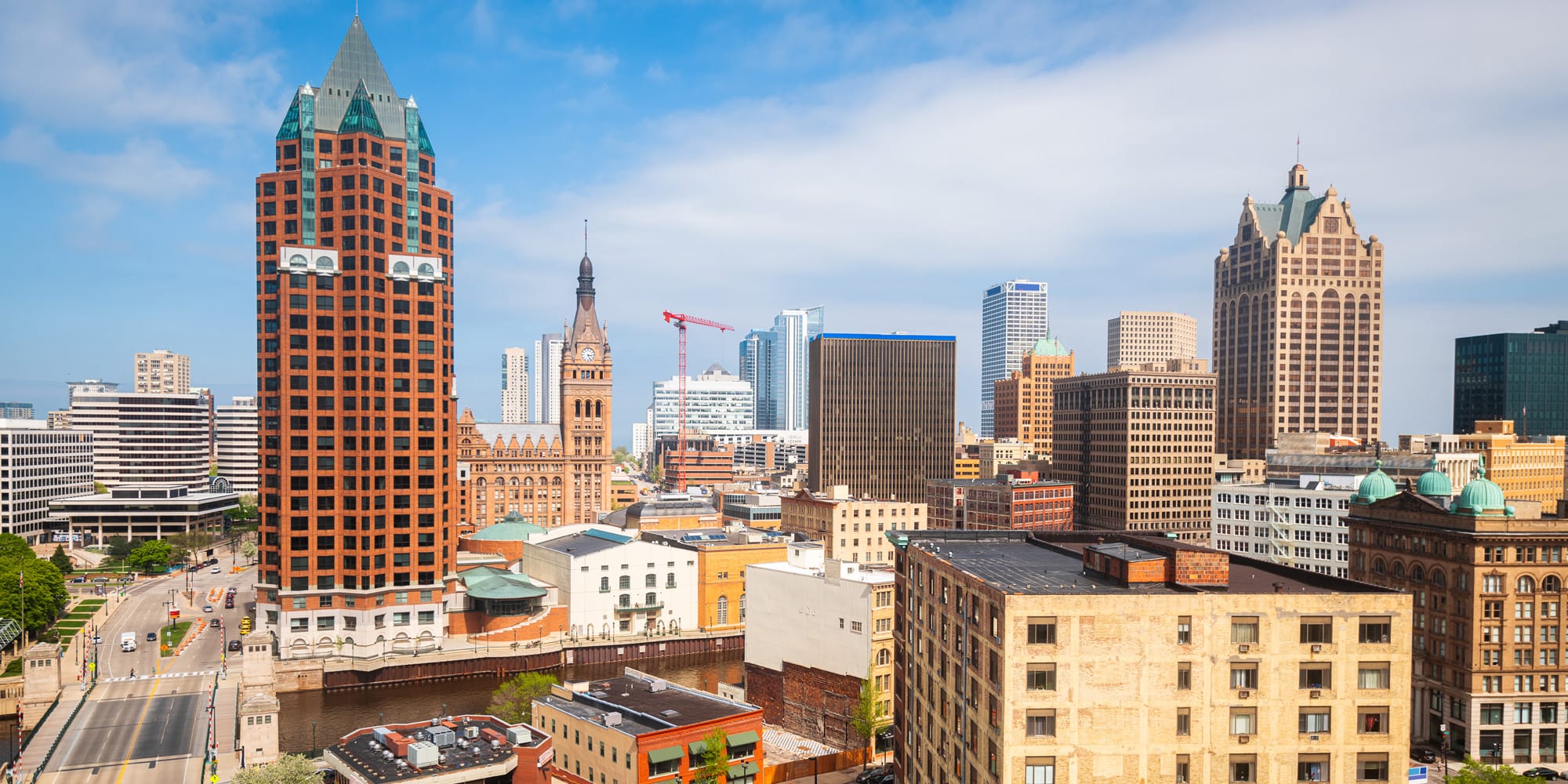 downtown milwaukee skyline